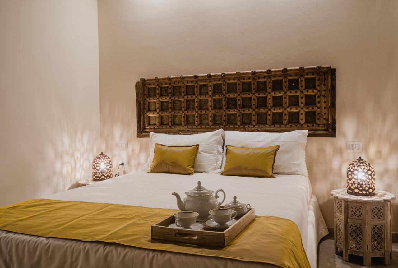 Moon's Tower Suite&rooms Gasthuis *