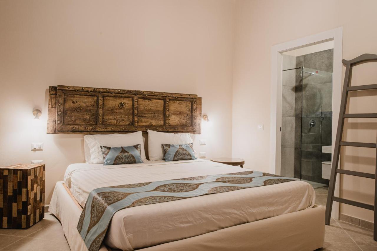 Moon's Tower Suite&rooms Pensión Portoscuso