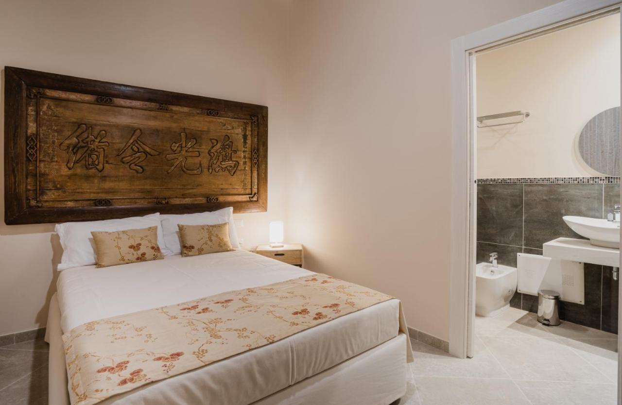 Moon's Tower Suite&rooms Pensión Portoscuso