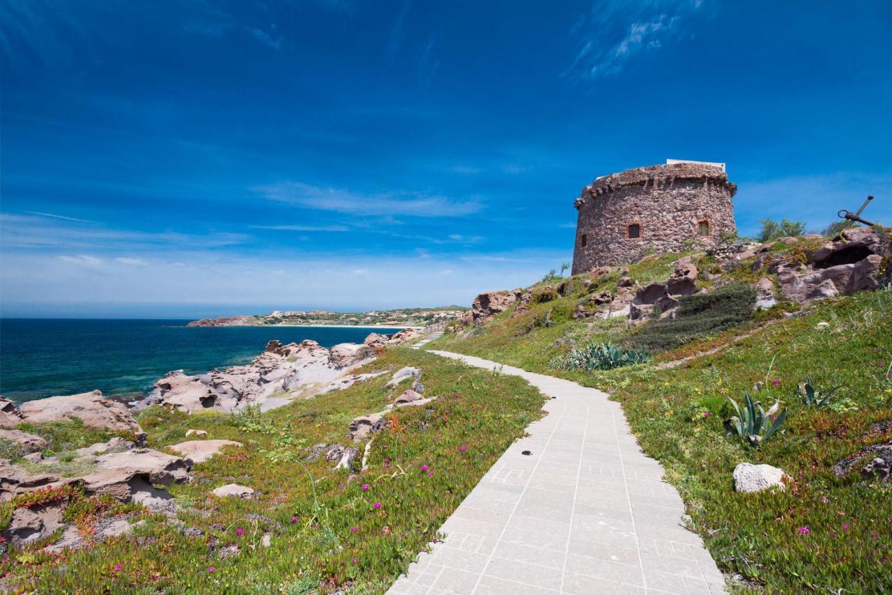 Moon's Tower Suite&rooms Portoscuso